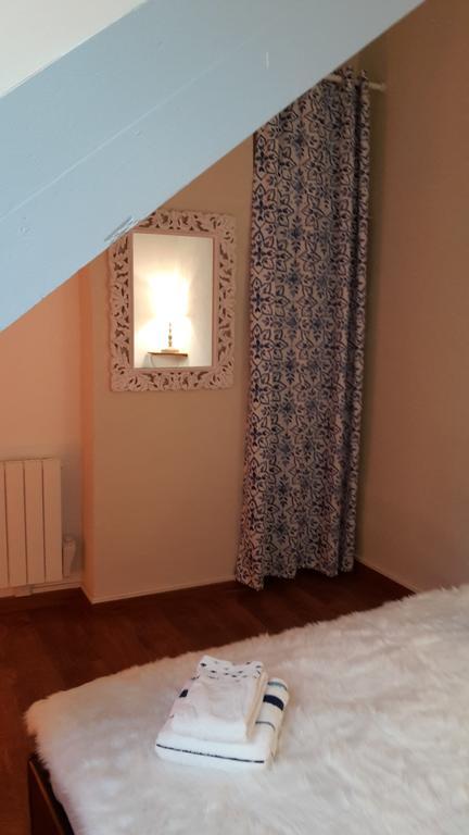 Le Saint Leonard...Il Est Bleu Appartement Honfleur Buitenkant foto